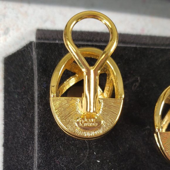 Vintage Signed Joan Rivers Set of 9 Interchangeable Cabochon Clip On Earrings - Picture 10 of 12